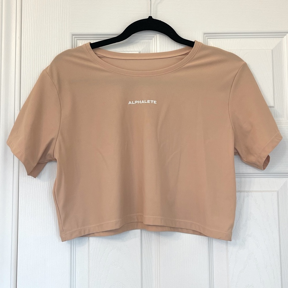 Alphalete Beige Short Sleeve Crop Top S
